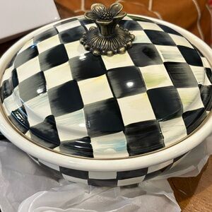 Checkered Ceramic Lidded Bowl, medium casserbowl